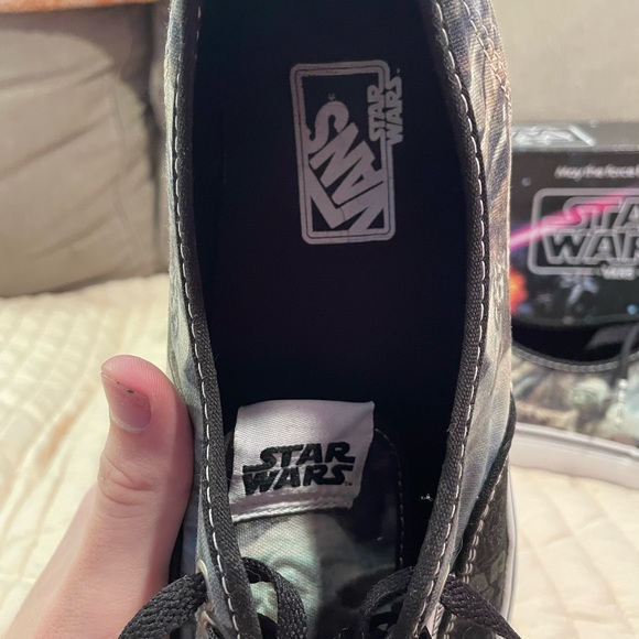 Authentic Star Wars VANS (Limited Edition) - Picture 6 of 11